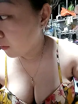 VyOanh2K online show from 11-25-25, 03:34