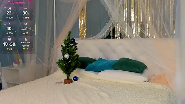 Eva  Lewis online show from 01-11-26, 01:23