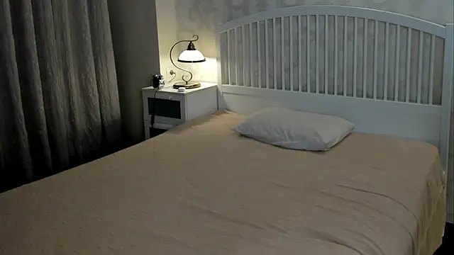 Eva  Lewis online show from 03-21-26, 03:41