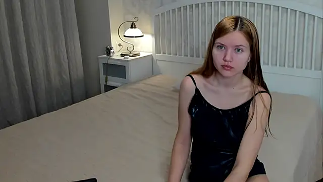 Eva  Lewis online show from 03-20-26, 04:57