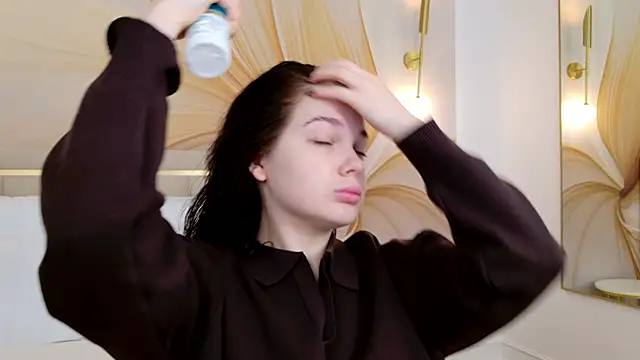 DeniseReese online show from 09-24-25, 02:07