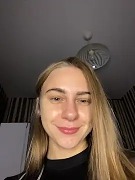 GraceTorrez online show from 10-16-25, 02:47