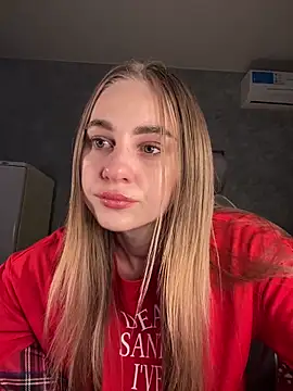 GraceTorrez online show from 12-18-25, 09:40