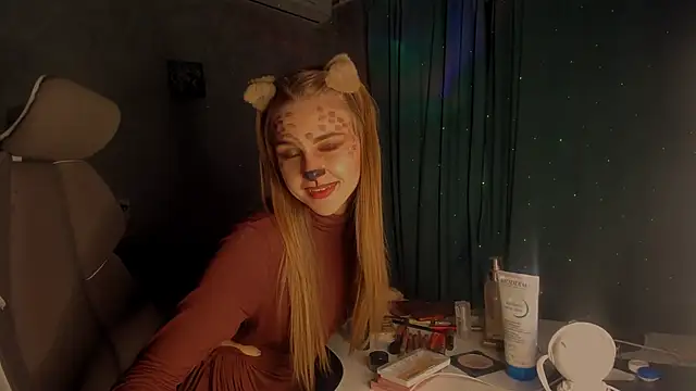 GraceTorrez online show from 11-25-25, 08:42