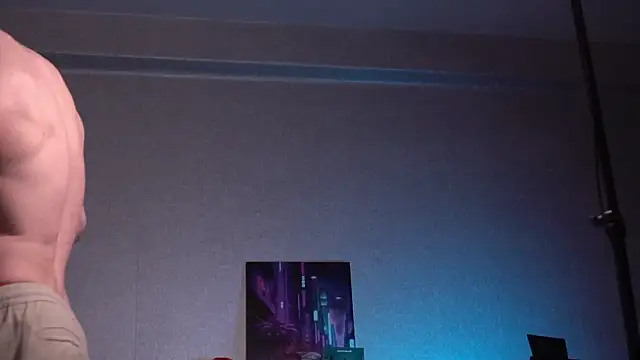 Snapshot of Bruno_Banani chatting on 02-11-26, 04:40 Bruno Banani online show from 02-11-26, 04:40