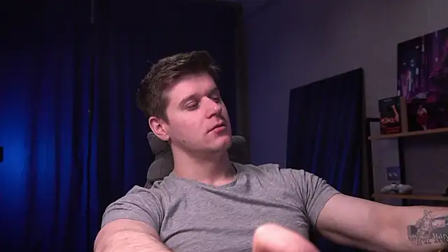 Snapshot of Bruno_Banani chatting on 02-18-26, 06:15 Bruno Banani online show from 02-18-26, 06:15