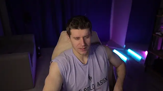 Bruno Banani online show from 01-11-26, 09:44