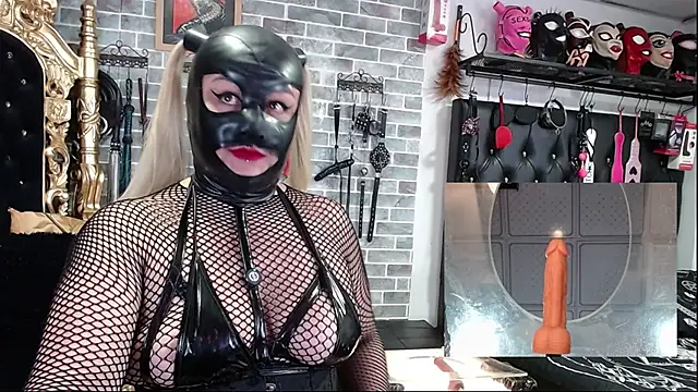 Snapshot of Kinkster_Jade chatting on 06-30-26, 08:53 Kinkster Jade online show from 06-30-26, 08:53