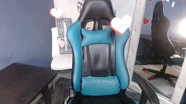 MartinaFonse online show from 03-04-25, 01:34