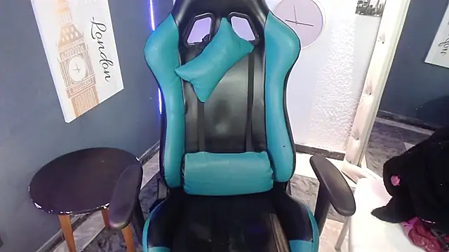 MartinaFonse online show from 02-06-25, 01:49