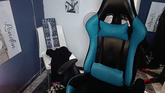 MartinaFonse online show from 01-25-25, 01:54