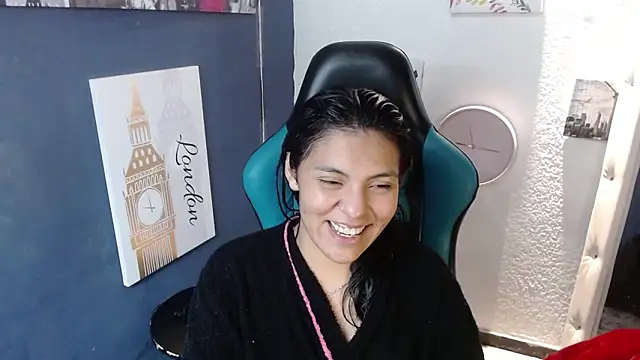 MartinaFonse online show from 02-08-25, 02:15