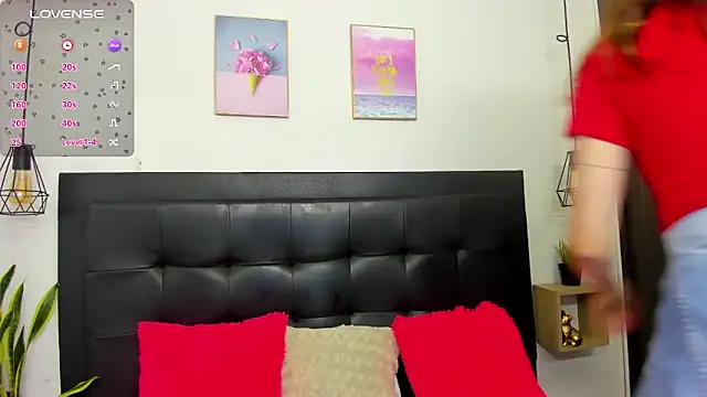 Snapshot of sweet_abby1 chatting on 02-15-25, 12:22 sweet abby1 online show from 02-15-25, 12:22