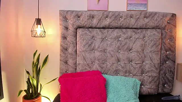 Snapshot of sweet_abby1 chatting on 03-03-25, 03:32 sweet abby1 online show from 03-03-25, 03:32