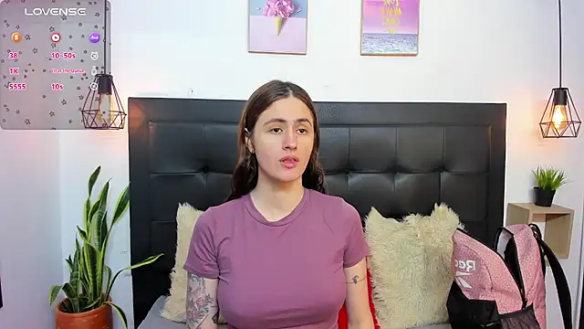 Snapshot of sweet_abby1 chatting on 02-10-25, 12:18 sweet abby1 online show from 02-10-25, 12:18