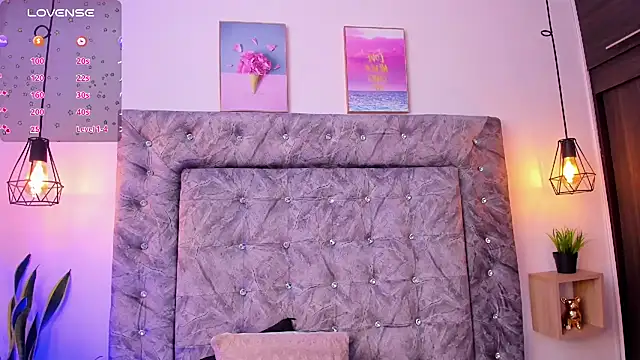 Snapshot of sweet_abby1 chatting on 02-21-25, 03:21 sweet abby1 online show from 02-21-25, 03:21