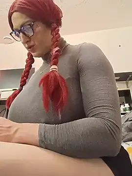sissytrapdolly24 online show from 05-18-26, 08:41