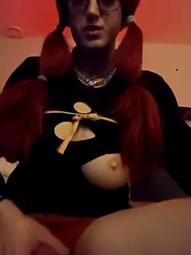 Snapshot of sissytrapdolly24 chatting on 10-02-25, 02:09 sissytrapdolly24 online show from 10-02-25, 02:09