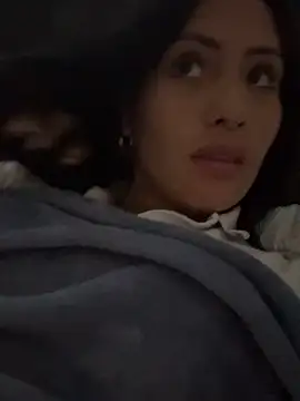 Snapshot of Sara_luna_ chatting on 11-21-25, 07:57 Sara luna online show from 11-21-25, 07:57