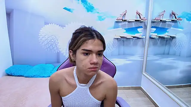 Snapshot of DEMI_LEED chatting on 02-26-26, 11:54 DEMI LEED online show from 02-26-26, 11:54