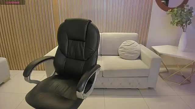 AbbyDalton online show from 02-28-25, 11:36