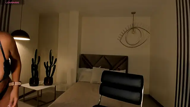 AbbyDalton online show from 09-28-25, 05:20
