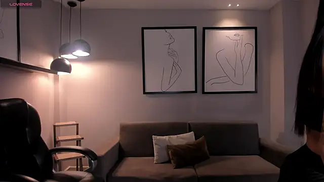 AbbyDalton online show from 11-13-25, 05:50