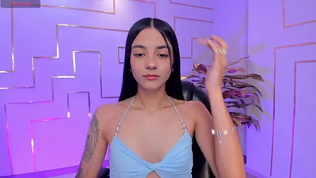 Snapshot of HannahJamesX chatting on 09-09-25, 05:44 HannahJamesX online show from 09-09-25, 05:44