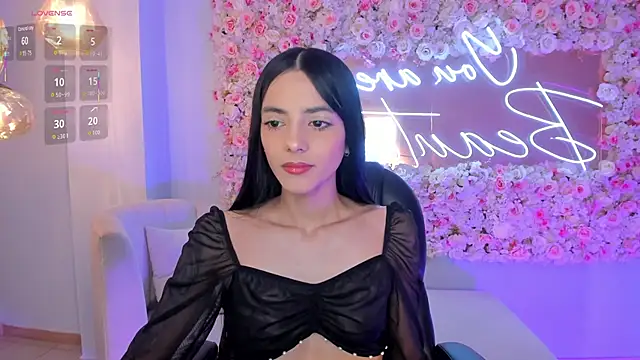 HannahJamesX online show from 01-18-26, 11:30