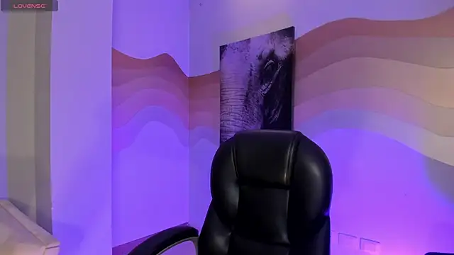 HannahJamesX online show from 06-30-26, 01:11