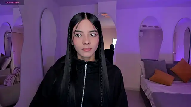 HannahJamesX online show from 11-01-25, 07:08