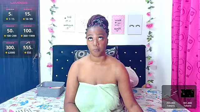 CiaraEbony online show from 11-11-25, 01:55