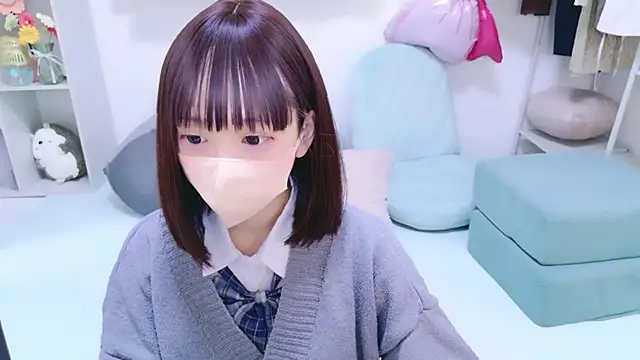 Snapshot of x-naru-x chatting on 05-19-26, 05:36 x-naru-x online show from 05-19-26, 05:36