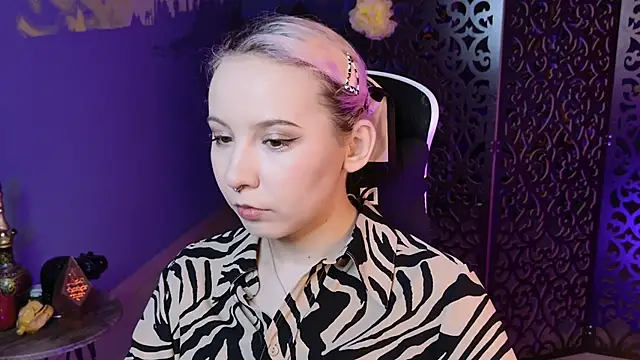 JasmineMilko online show from 03-16-25, 05:03