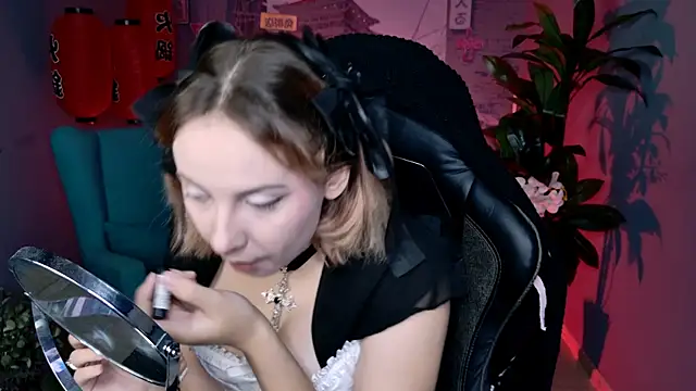 JasmineMilko online show from 09-27-25, 05:13