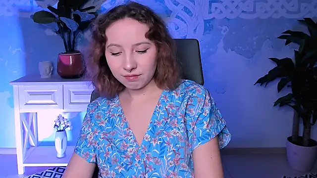 JasmineMilko online show from 11-17-25, 05:11