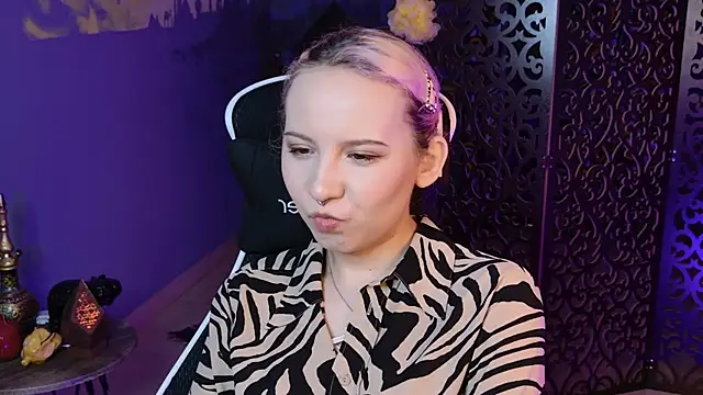 JasmineMilko online show from 03-16-25, 08:10