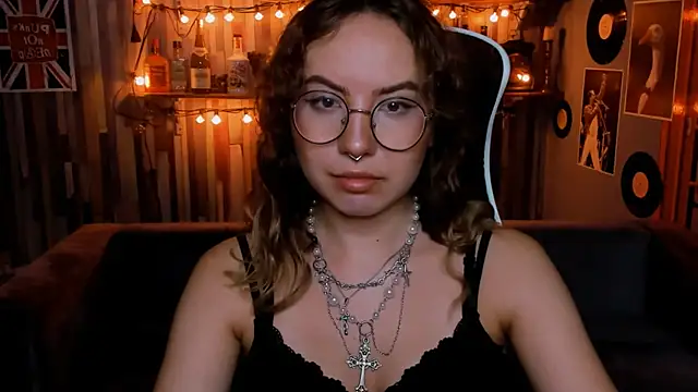 JasmineMilko online show from 07-16-26, 05:04