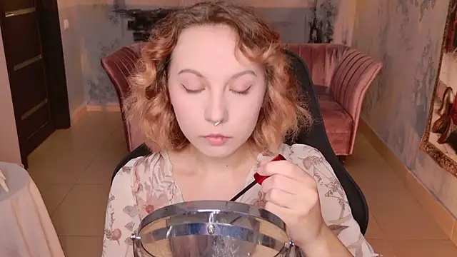 JasmineMilko online show from 10-07-25, 05:08