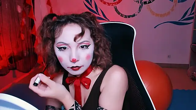 JasmineMilko online show from 10-27-25, 05:08