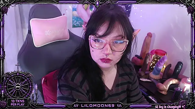 LiloMoon69 online show from 06-11-26, 09:50