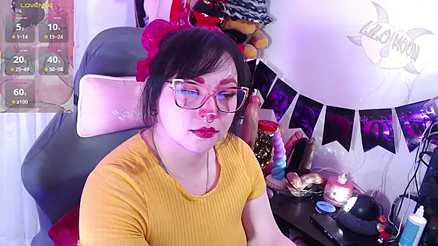 LiloMoon69 online show from 10-29-25, 11:20