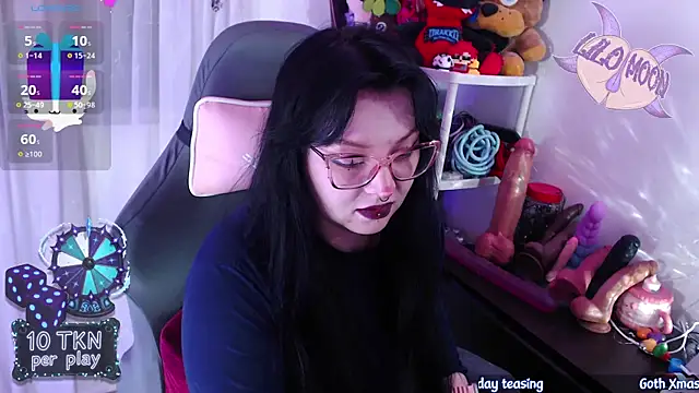 LiloMoon69 online show from 12-18-25, 02:43