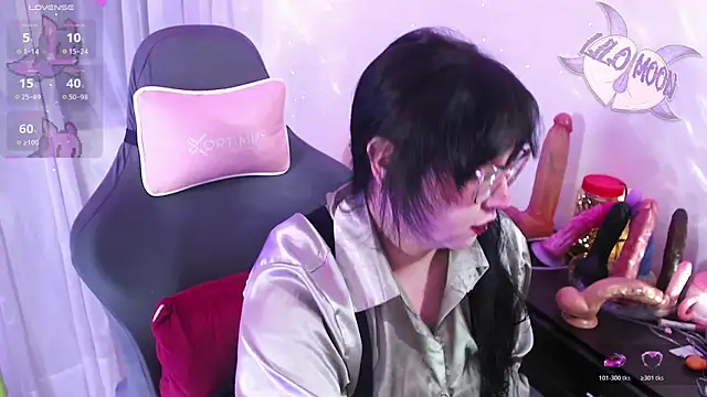 LiloMoon69 online show from 05-09-26, 03:32