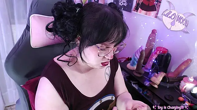 LiloMoon69 online show from 05-23-26, 06:12