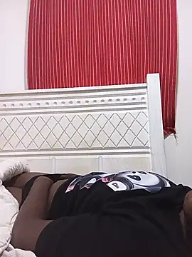 Snapshot of sexyblackya chatting on 07-17-26, 07:27 sexyblackya online show from 07-17-26, 07:27