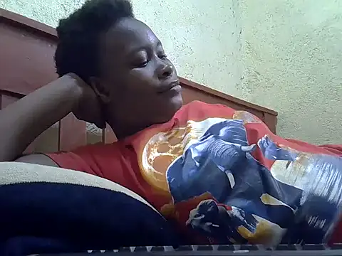 Snapshot of sexyblackya chatting on 03-19-26, 06:13 sexyblackya online show from 03-19-26, 06:13