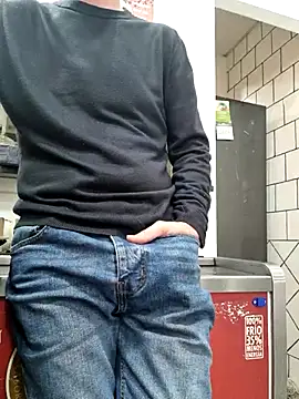 PublicNoFace online show from 03-03-25, 11:22