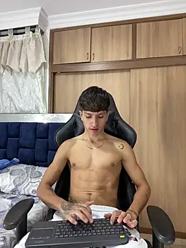  CamiloBass online show from 02-06-26, 01:01