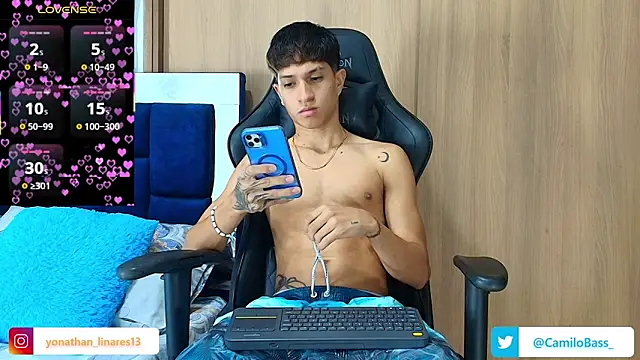  CamiloBass online show from 12-19-25, 12:47